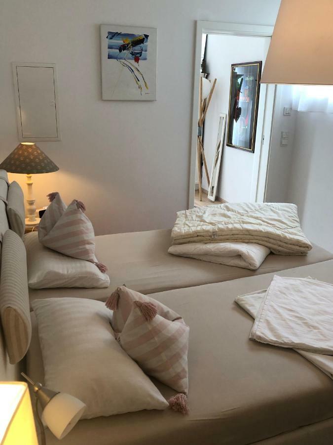 Ferienwohnung Burgenblick Mit Blick Auf ריאדנבורג מראה חיצוני תמונה